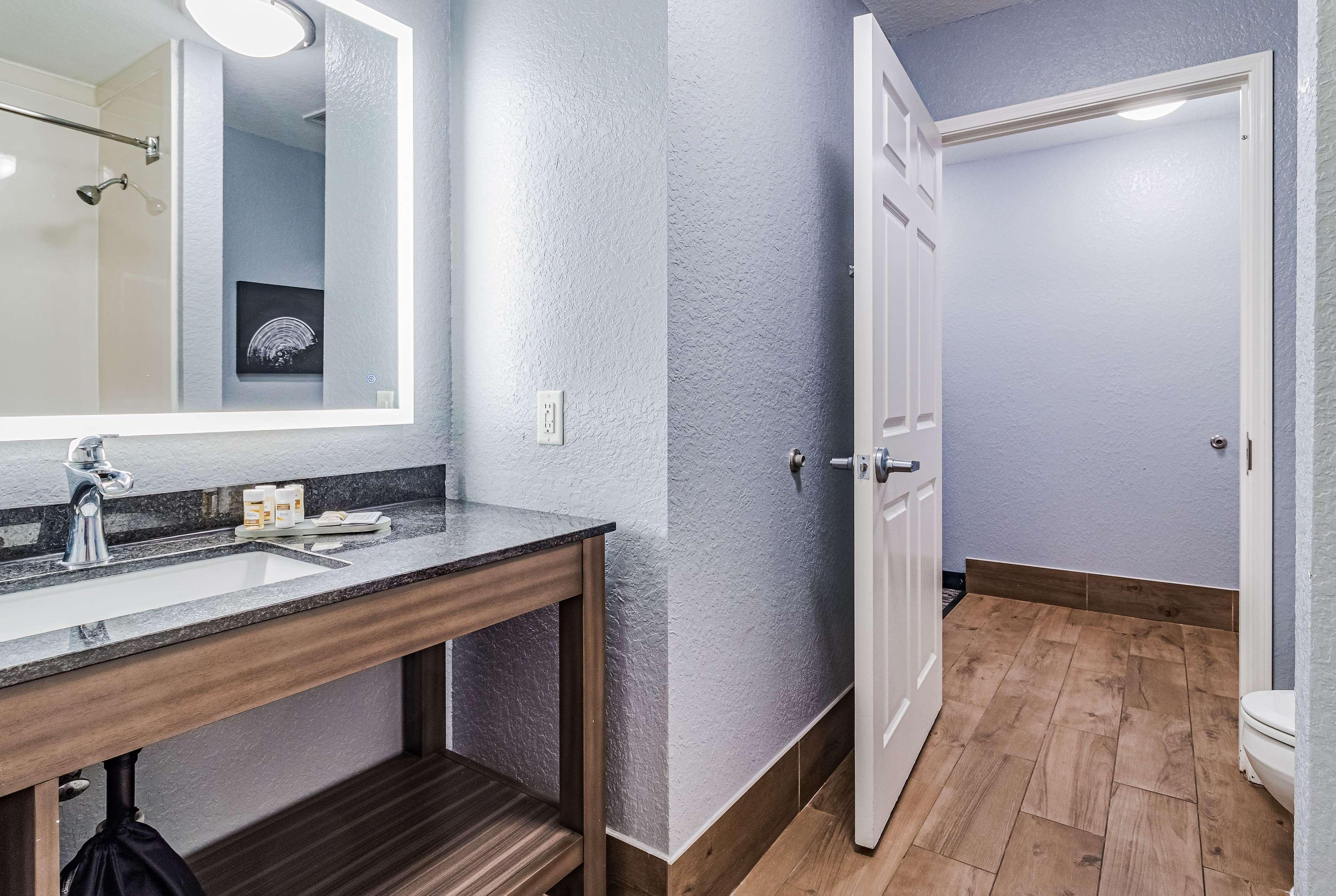 La Quinta By Wyndham Tomball Extérieur photo